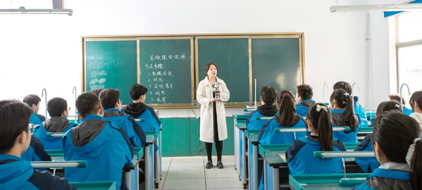 高陵引入导师机制，准确把握考试方向
